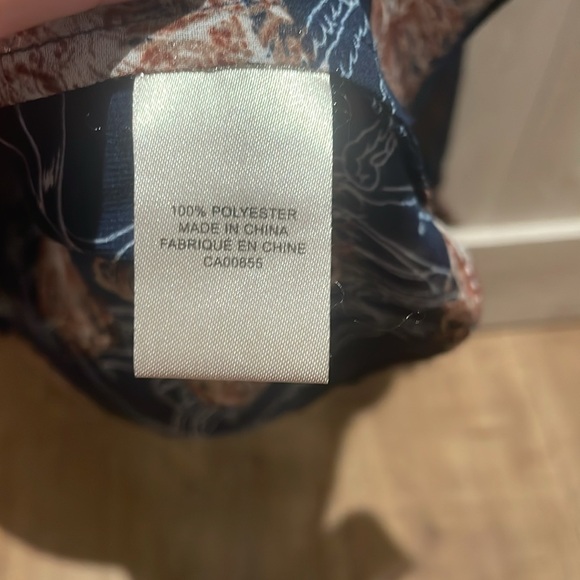 RW&Co Chiffon Blouse size small - Picture 4 of 5